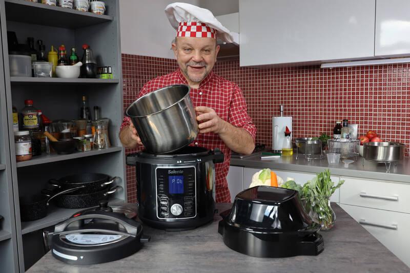 Multifunkční hrnec Salente ARIO černý