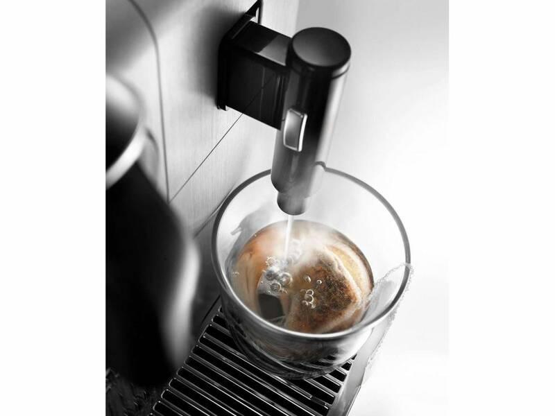 Espresso DeLonghi Nespresso Lattissima EN750MB stříbrné