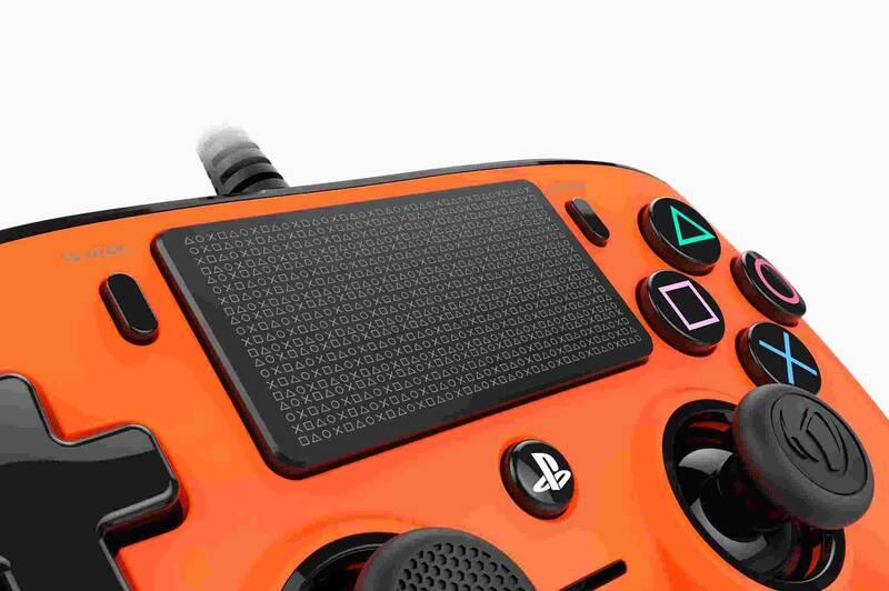 Gamepad Nacon Wired Compact Controller pro PS4 oranžový