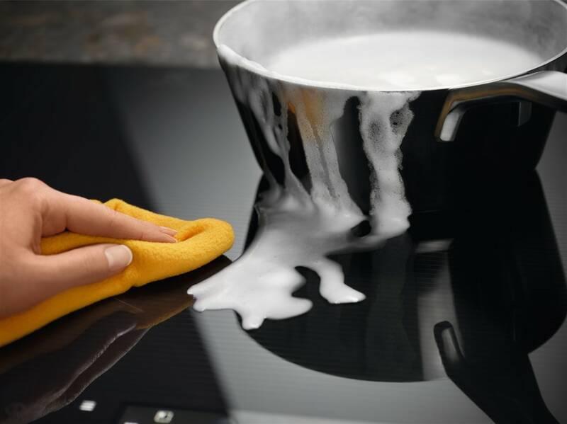 Indukční varná deska Electrolux EIS6448 šedá