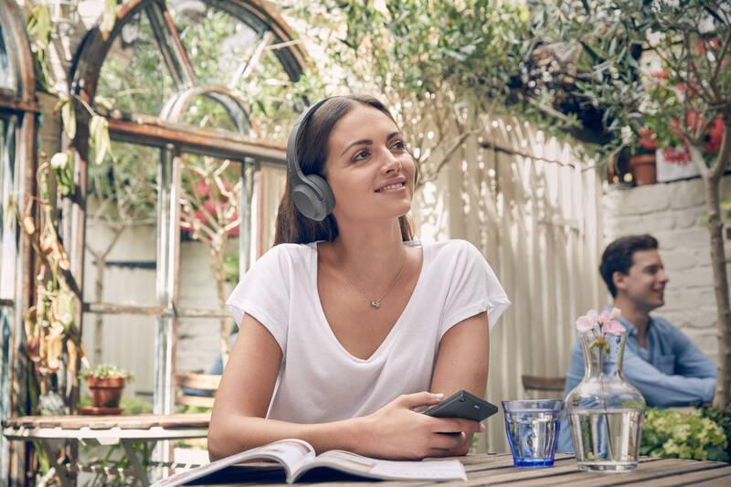 Sluchátka Sony WH-H800 h.ear on 2 Mini černá