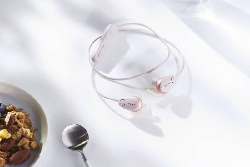 Sluchátka Sony WI-SP600NP růžová
