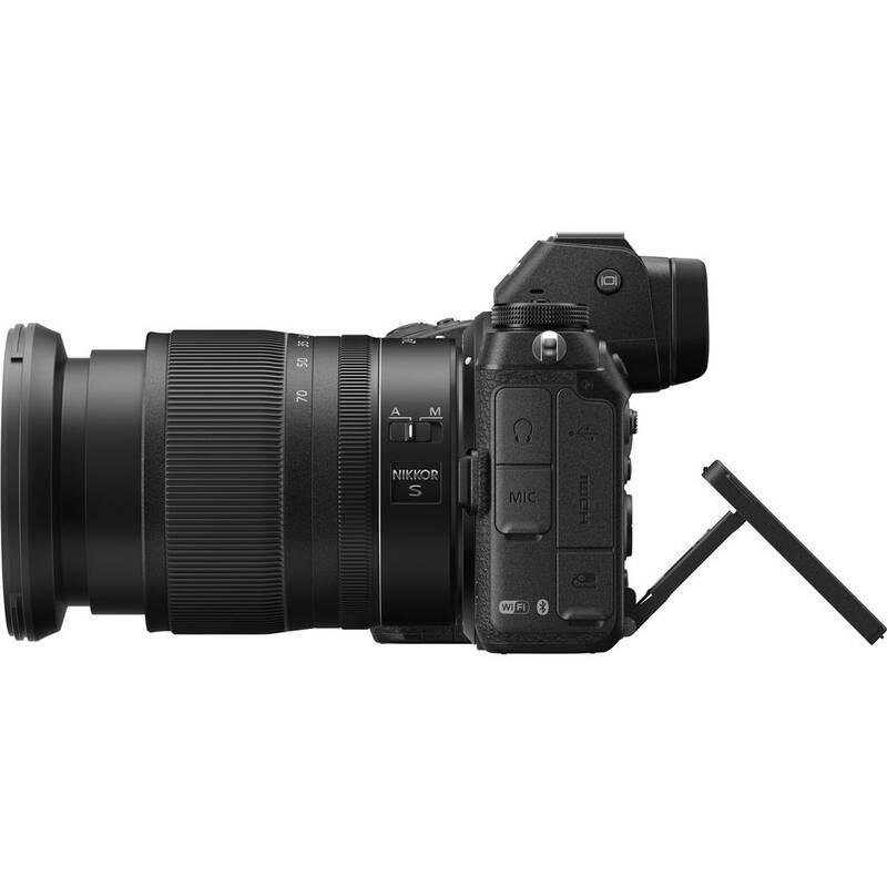 Digitální fotoaparát Nikon Z6 24-70 64 GB XQD karta černý