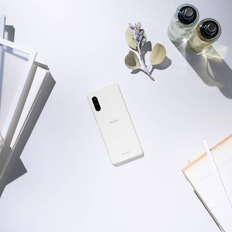 Mobilní telefon Sony Xperia 10.II bílý
