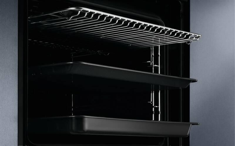 Trouba Electrolux EOC8P31X nerez