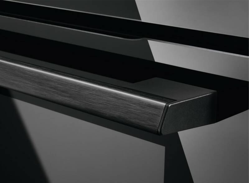 Trouba Electrolux KOE8P81Z