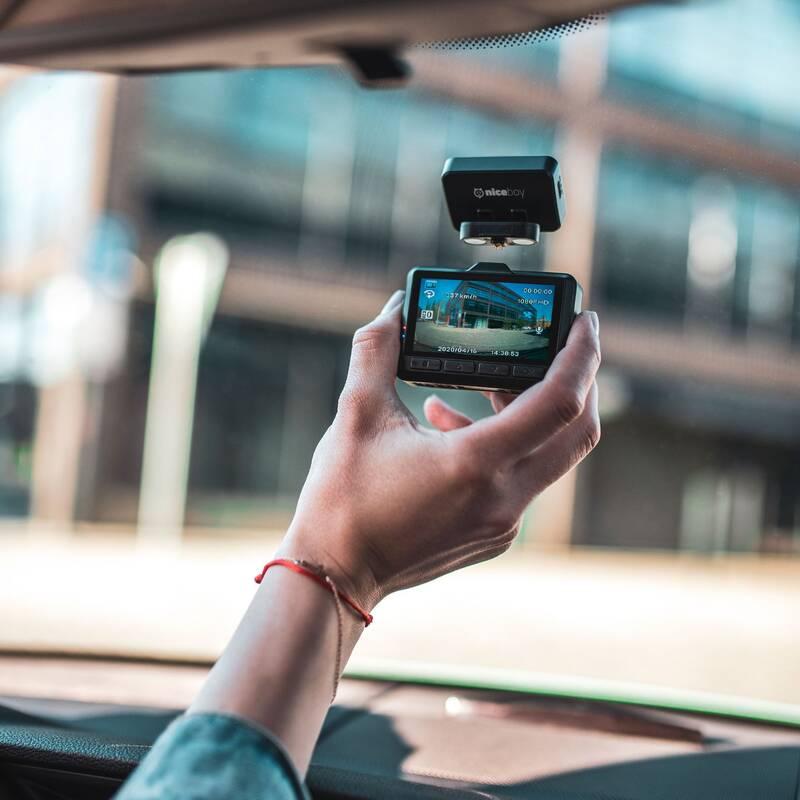 Autokamera Niceboy PILOT XRS černá