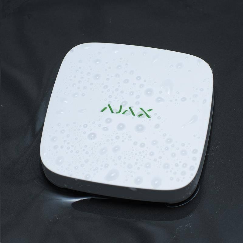 Detektor úniku vody AJAX LeaksProtect bílý