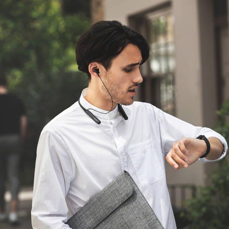 Sluchátka Sony WI-C600N černá