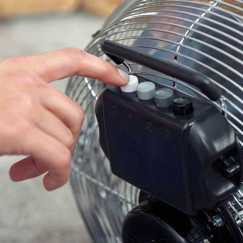 Ventilátor podlahový Black Decker BXFF60E nerez