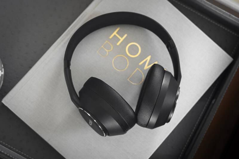 Sluchátka Koss BT 740i QZ černá