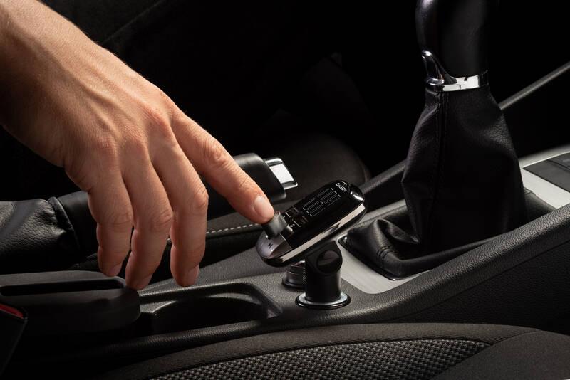 FM Transmitter GoGEN CTR 258 BT W černý