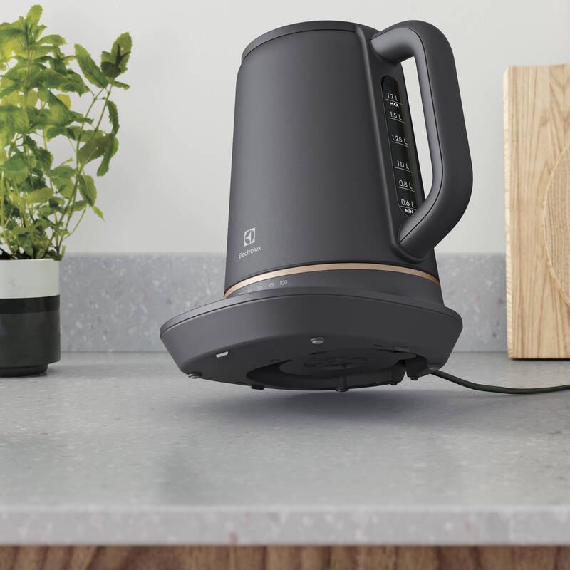 Rychlovarná konvice Electrolux Explore7 E7K1-6BP