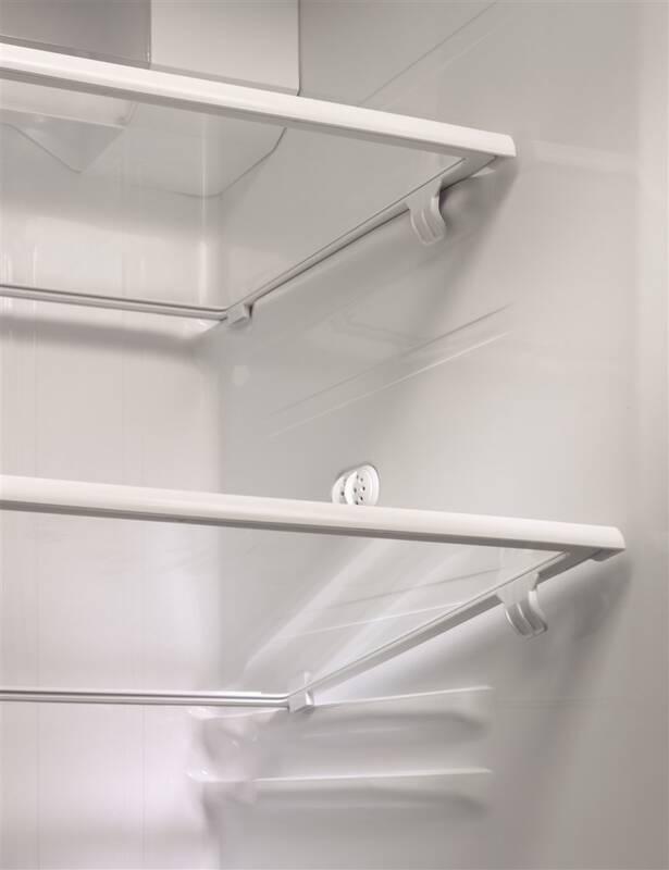 Americká lednice Electrolux EAL6140WOU šedá nerez