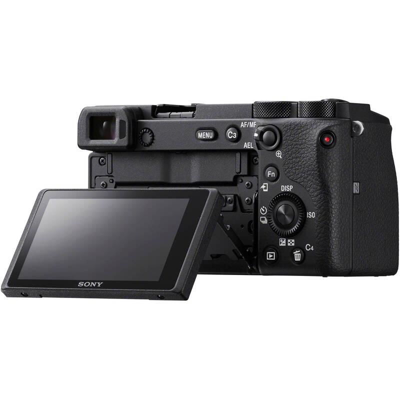 Digitální fotoaparát Sony Alpha 6600 18-135 černý