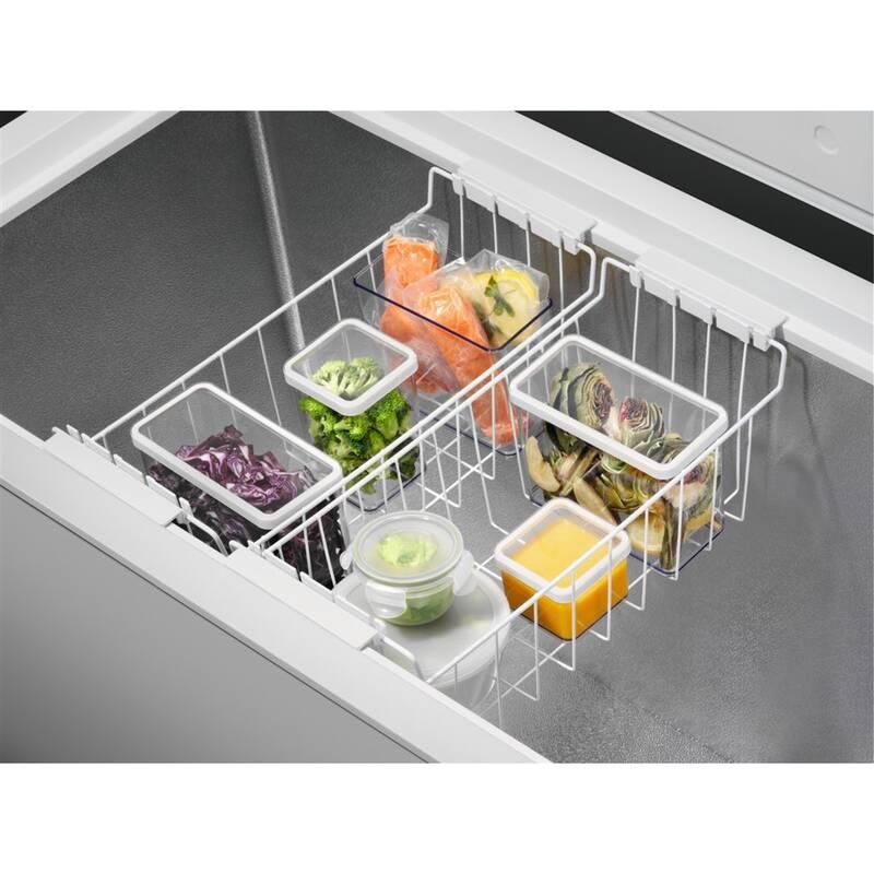 Mraznička Electrolux LCB3LF26W0 bílá