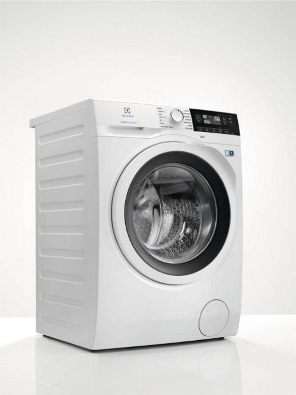 Pračka Electrolux PerfectCare 600 EW6F328WC