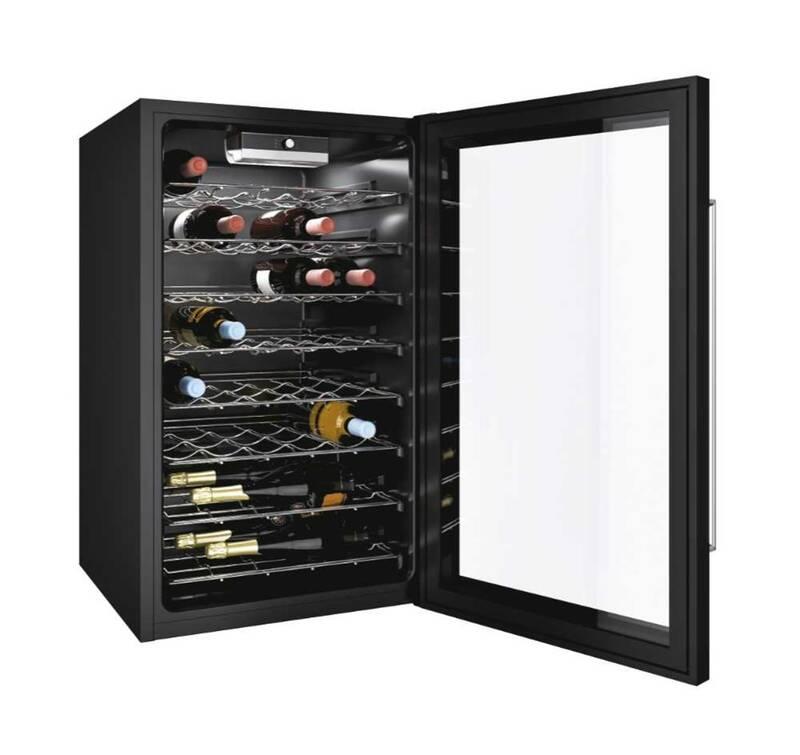 Vinotéka Candy CWC 154 EM černá