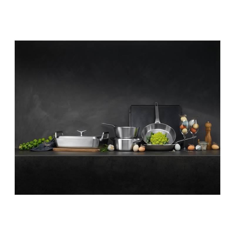 Pekáč s víkem AEG A9KLLC0