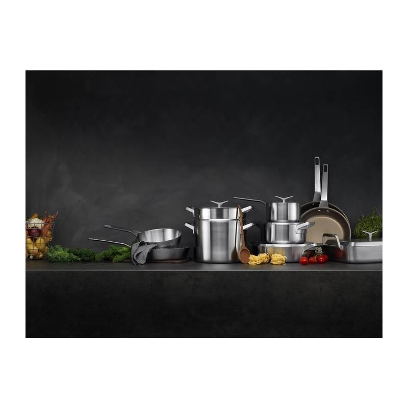 Pekáč s víkem AEG A9KLLC0