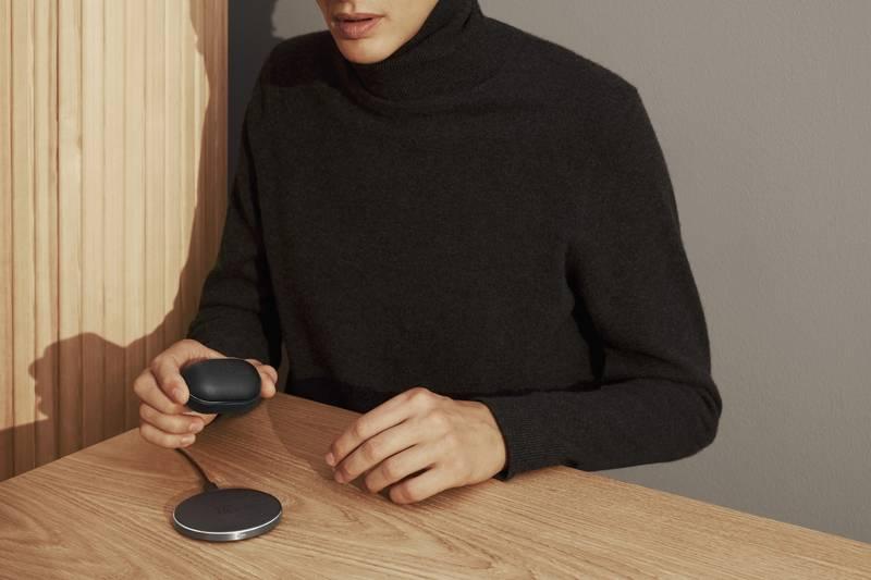 Sluchátka Bang & Olufsen Beoplay E8 3rd Gen černá