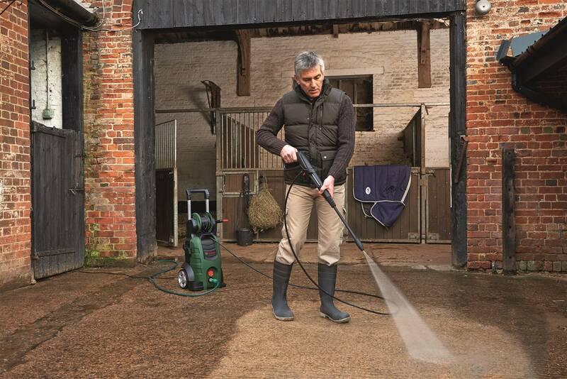 Vysokotlaký čistič Bosch AdvancedAquatak 140