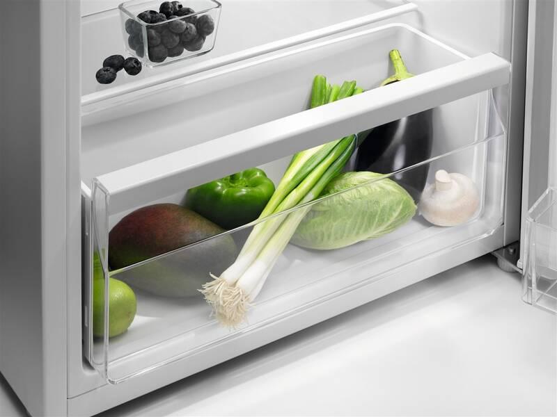 Chladnička Zanussi ZEAN11FW0 bílá