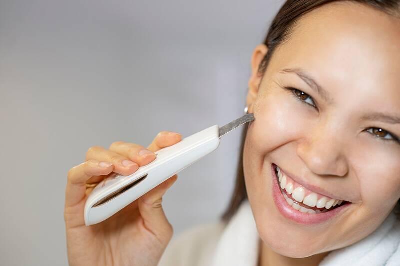 Ultrazvuková špachtle Concept Perfect Skin PO2030