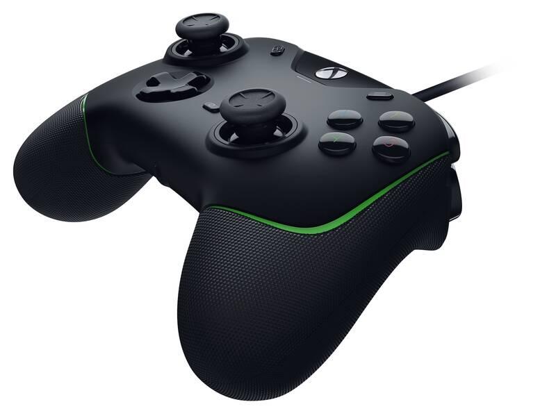Gamepad Razer Wolverine V2 for Xbox černý