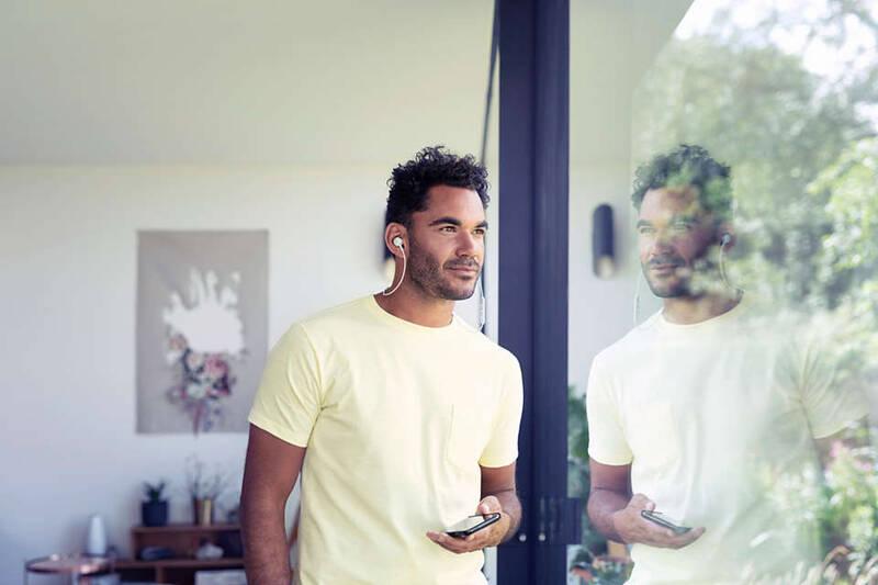 Sluchátka Philips TAE4205WT bílá