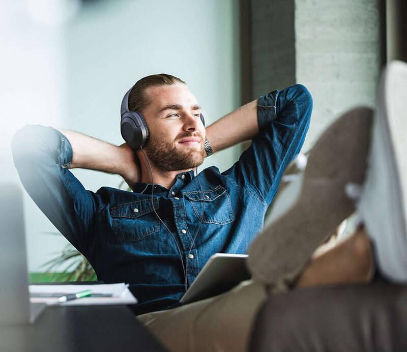 Sluchátka Philips TAH2005BK černá