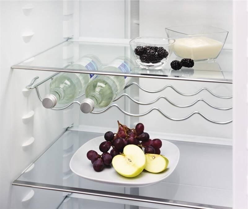 Chladnička Electrolux LRB1AF32W bílá