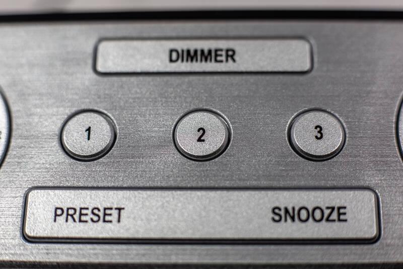 Radiobudík Soundmaster UR240SW černý