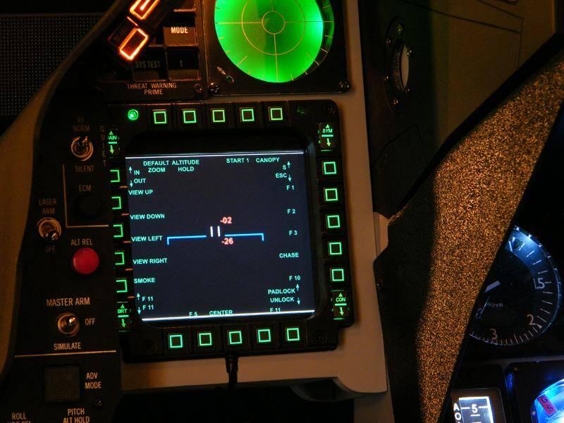 Thrustmaster navigační panely MFD Cougar Pack - replika US Air Force F-16 MFD