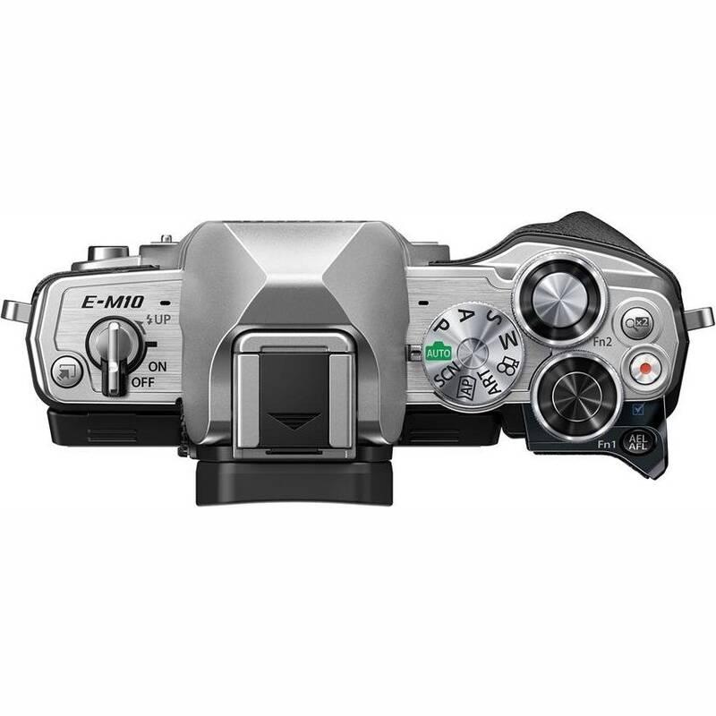 Digitální fotoaparát Olympus E-M10 III S stříbrný