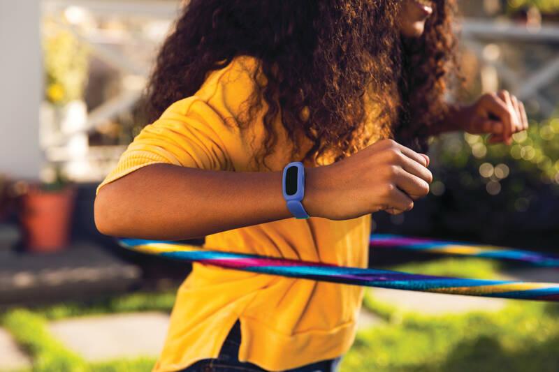 Fitness náramek Fitbit Ace 3 modrý zelený