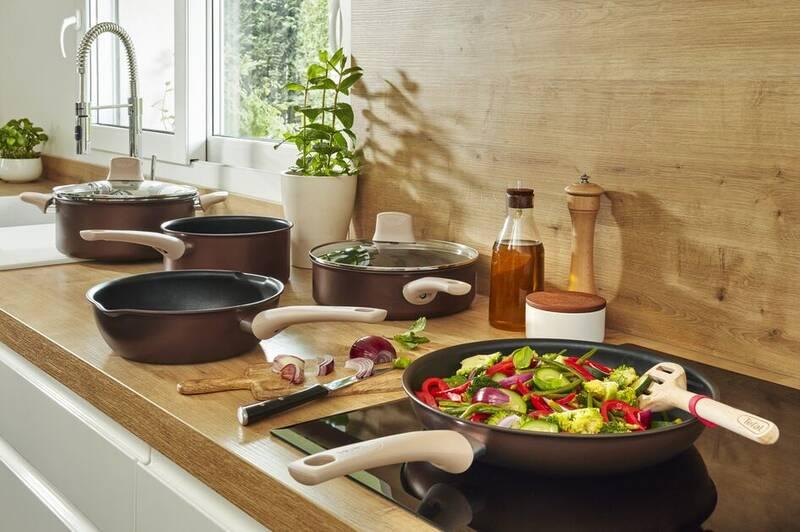 Pánev WOK Tefal Eco Respect G2541953