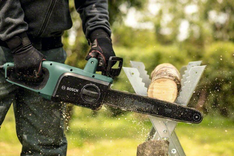 Řetězová pila Bosch UniversalChain 40