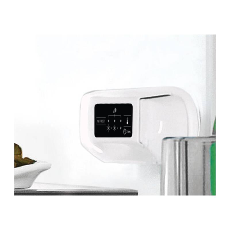 Chladnička s mrazničkou Indesit LI8 SN2E K černé