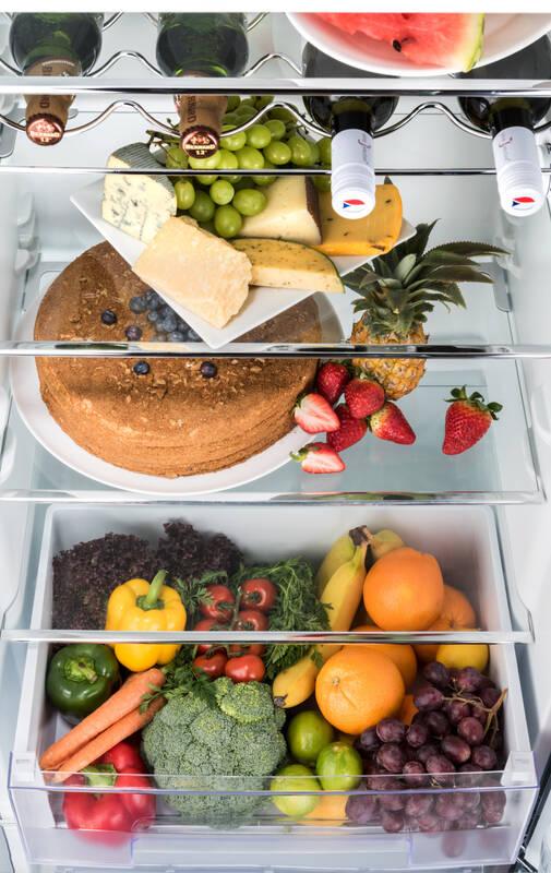 Chladnička s mrazničkou ETA Storio 253290020E černá