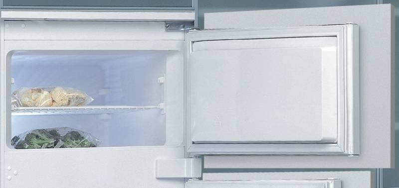 Chladnička Whirlpool ART 380 A bílá