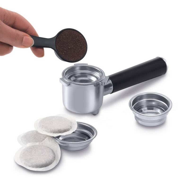 Espresso DeLonghi EC820 černé