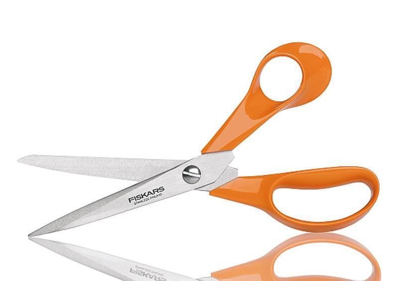 Nůžky Fiskars Functional Form 859853 stříbrné oranžové