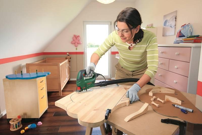 Přímočará pila Bosch PST 700 E Compact