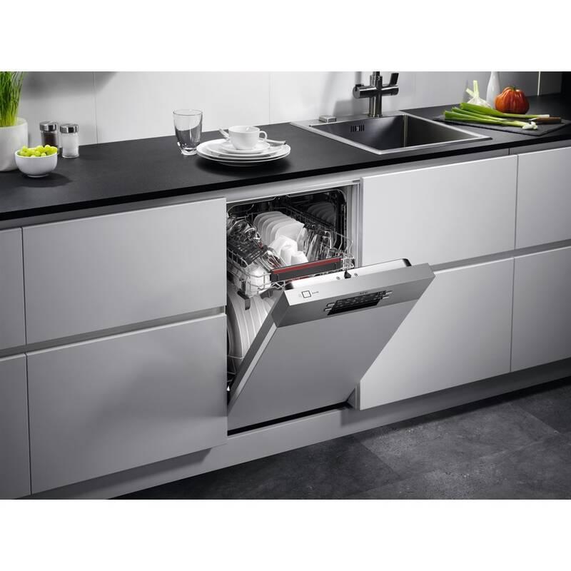 Myčka nádobí AEG Mastery FEE73407ZM