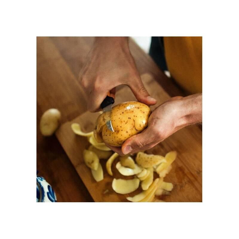 Nůž Fiskars Functional Form zahnutý loupací 7 cm