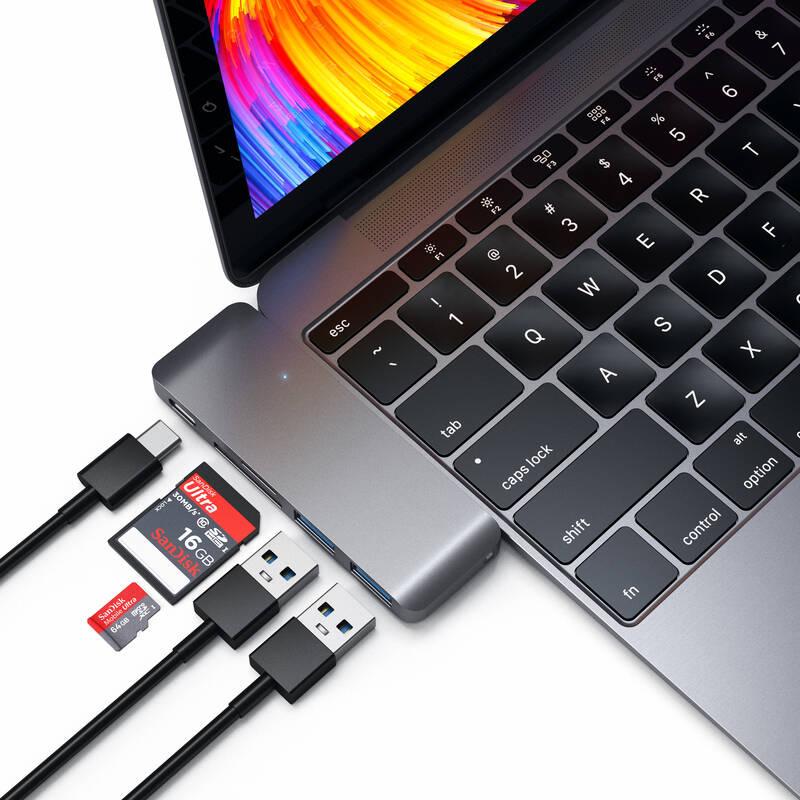 USB Hub Satechi USB-C Passthrough USB Hub šedý