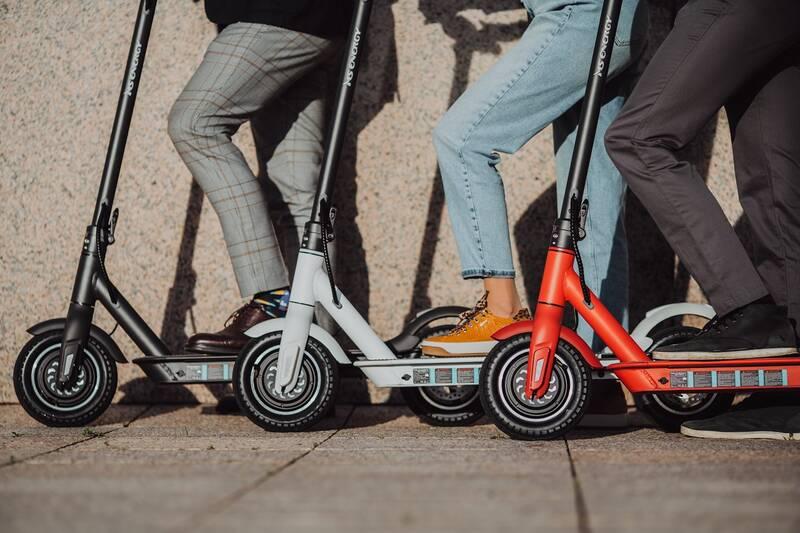 Elektrická koloběžka VIVAX e10