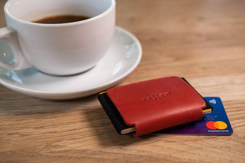 Peněženka FIXED Tiny Wallet pro AirTag z pravé hovězí kůže červená, Peněženka, FIXED, Tiny, Wallet, pro, AirTag, z, pravé, hovězí, kůže, červená