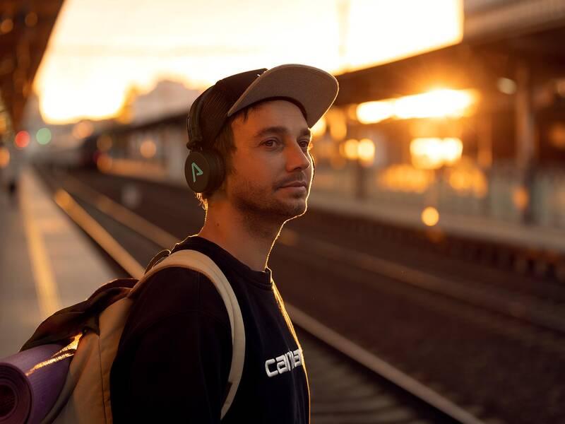 Sluchátka LAMAX Blaze2 černá